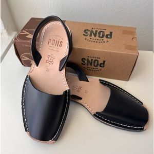 PONS AVARCAS CLASSIC STYLE WOMEN BLACK US 10